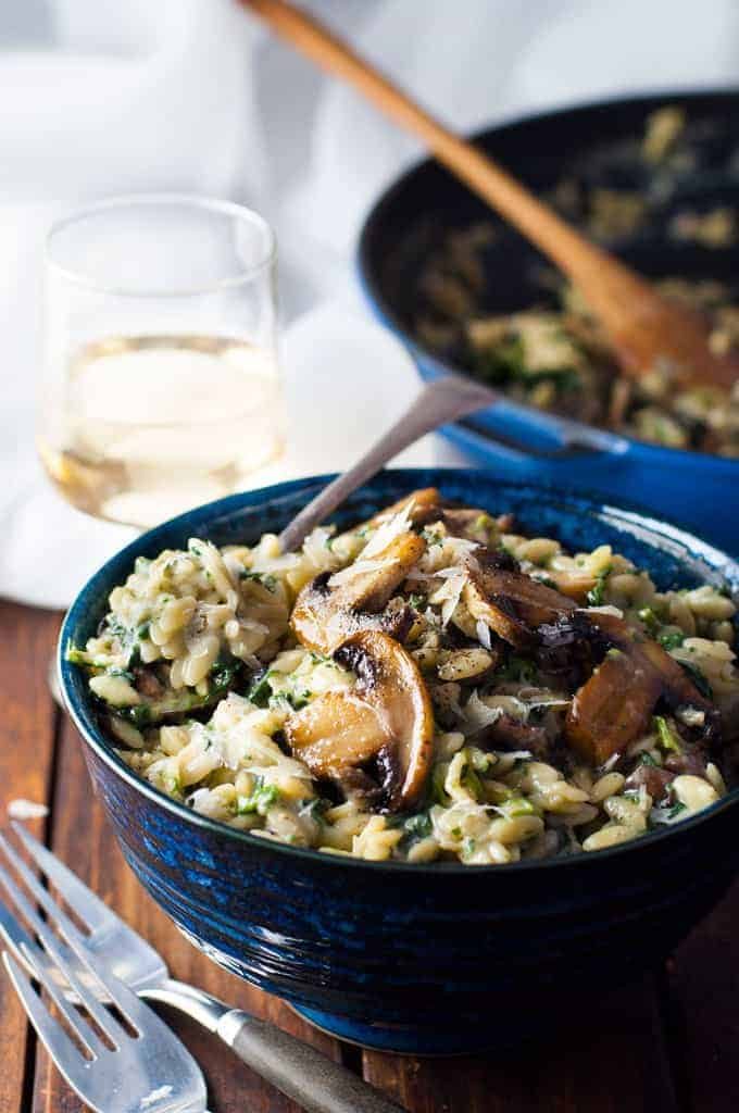 Creamy Mushroom and Spinach Orzo (Risoni) - all made in one pan, so creamy (but no cream!) . A fabulous meat free meal!