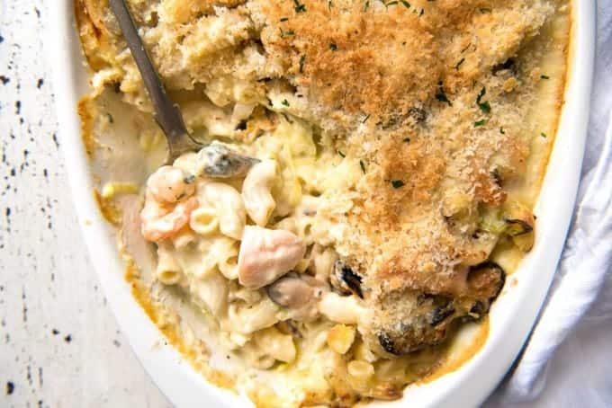 Seafood Gratin Pasta Bake - mixed seafood (your choice!) and pasta baked in a creamy sauce with a crunchy breadcrumb and cheese topping! recipetineats.com