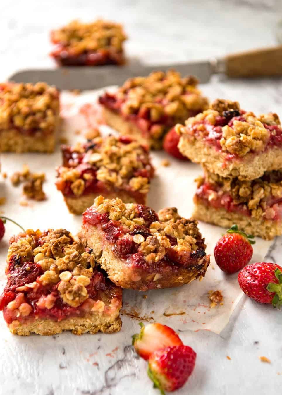 Fresh Strawberry Bars with a buttery biscuit base, topped with jam, fresh strawberries and a crumbly topping. No mixer, quick to make! www.recipetineats.com