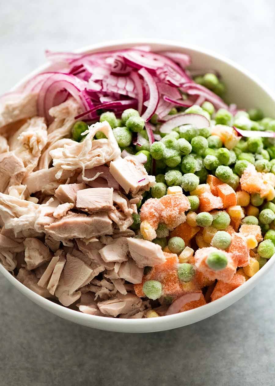 How to make a creamy pasta bake with anything