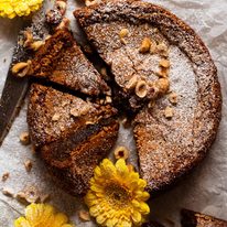 Overhead photo of Olive oil hazelnut cake