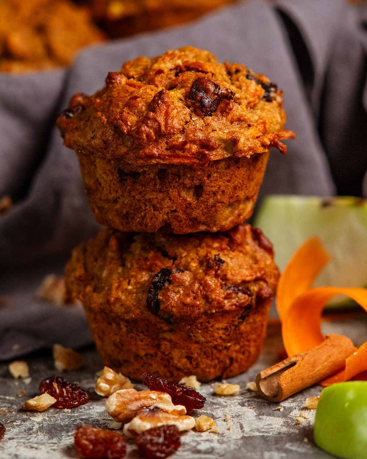 Cinnamon breakfast muffins (Morning Glory Muffins)