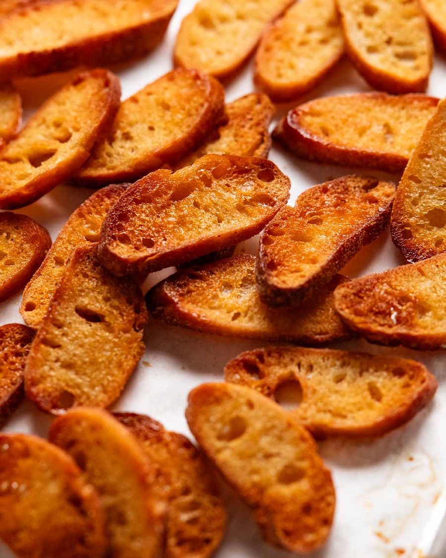 Maple crisp brie bites